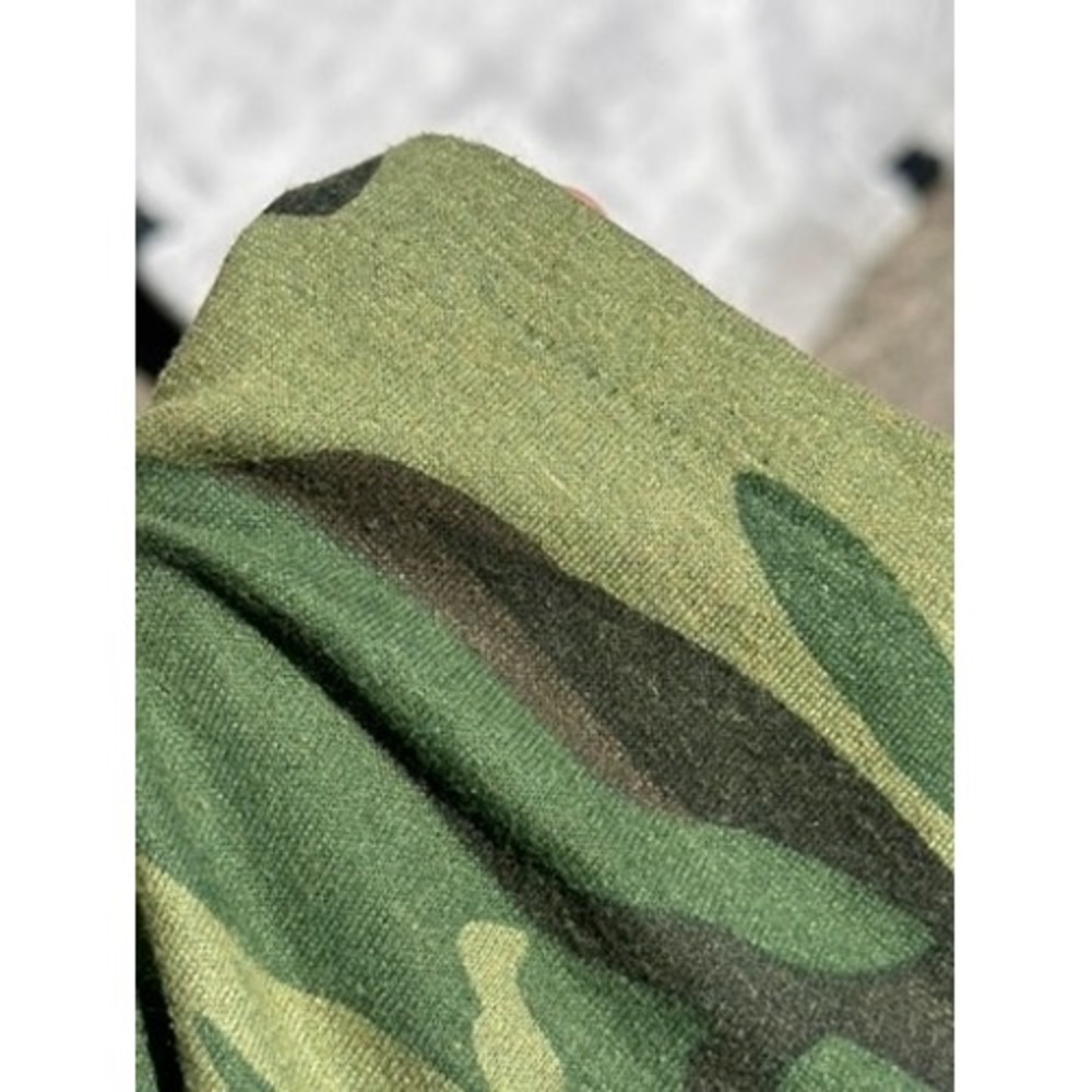 Vintage Camo T Shirt Medium Green Woodland Camouflage Single Stitch USA Made 70s - Picture 5 of 7